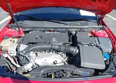 2020 Mercedes-Benz A 220 из США, поврежденный, VIN WDD3G4EB2LW038153